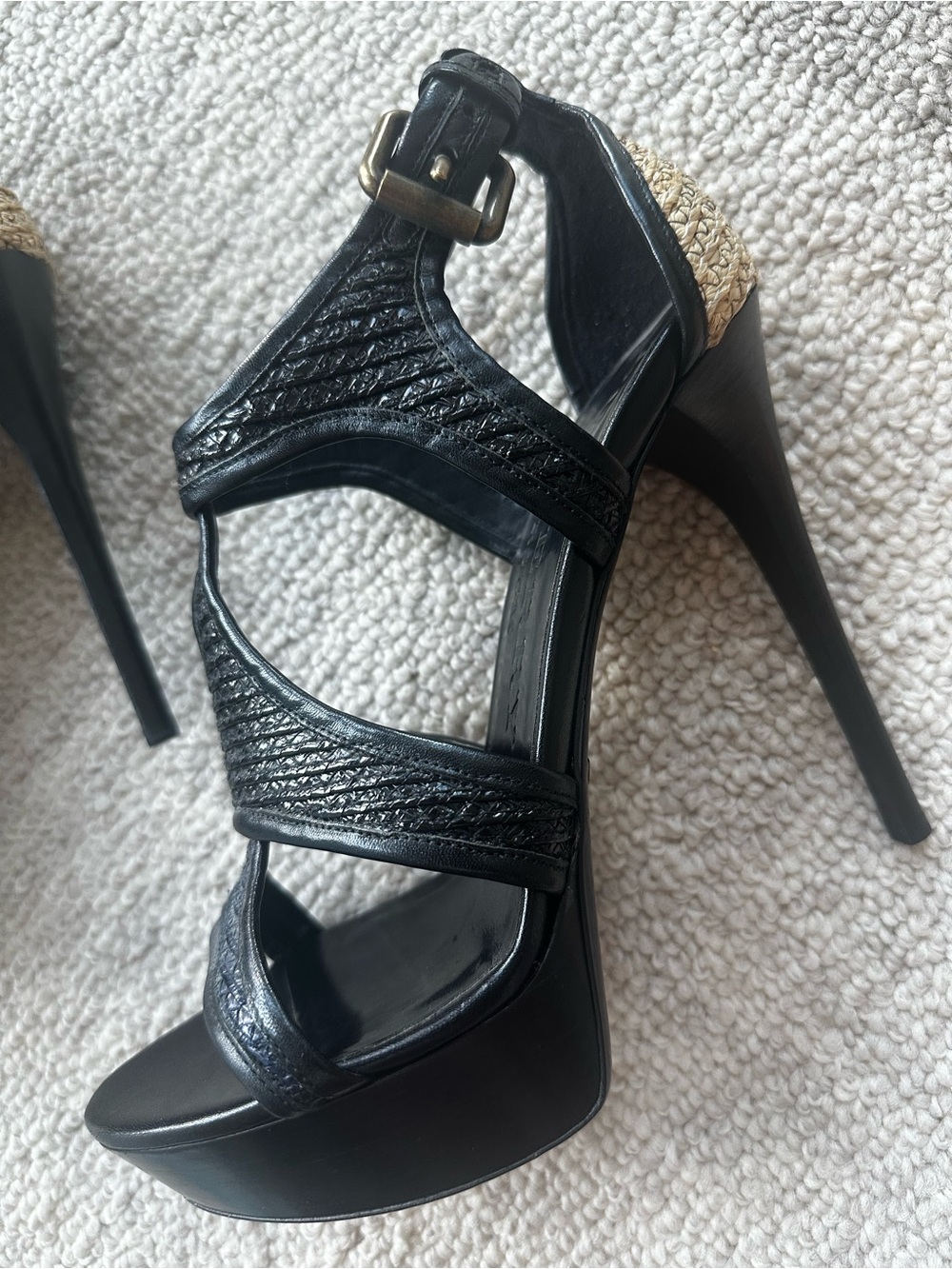 Burberry Raffia & Black Leather Strappy High Platform Sandals- Never Worn - Picture 4 of 8
